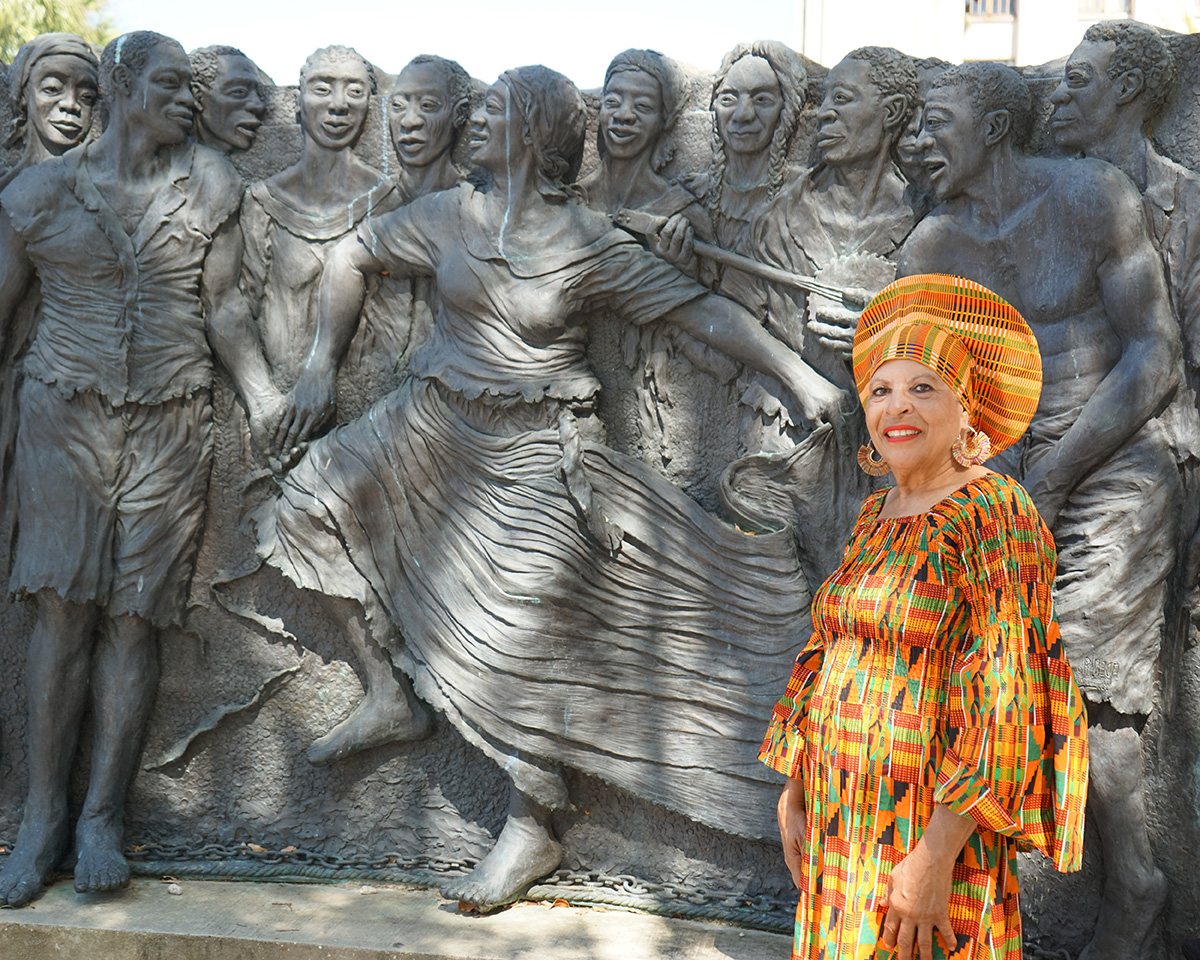 Denise leading afro-creole history and culture new orleans tour guide congo square